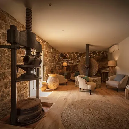 Dans Maison De Maitre * Fozzano